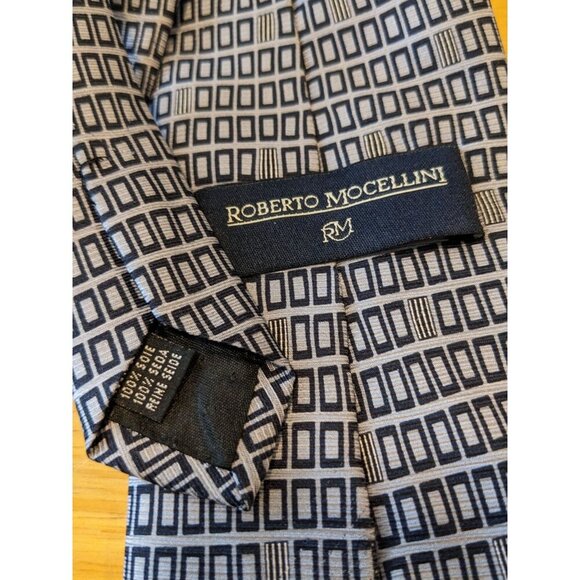 Roberto Mocellini Silk Neck Tie Silver Navy Blue Geometric Juventus Italy - Picture 4 of 4